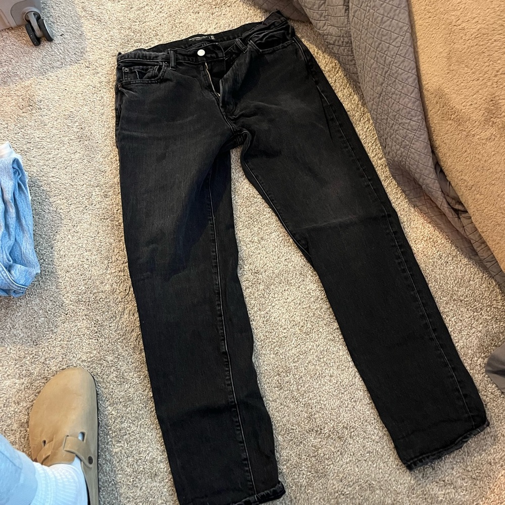 32/32 90’s straight jeans